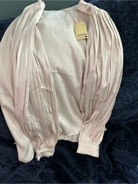 JODIFL Light Champagne Pleated Balloon Sleeve Top NWT XL